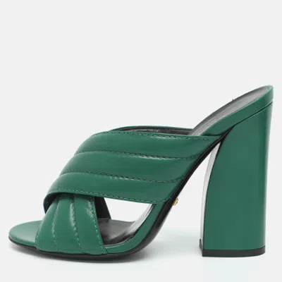 Pre-owned Gucci Webby Size 37 Green Quilted Leather Slide Sandals