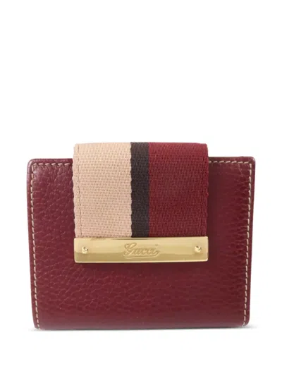 Pre-owned Gucci Web-stripe Logo-plaque Wallet In Red