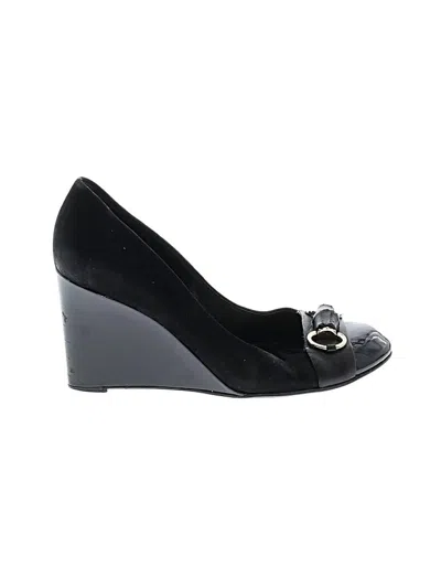Pre-owned Gucci Wedges In Black