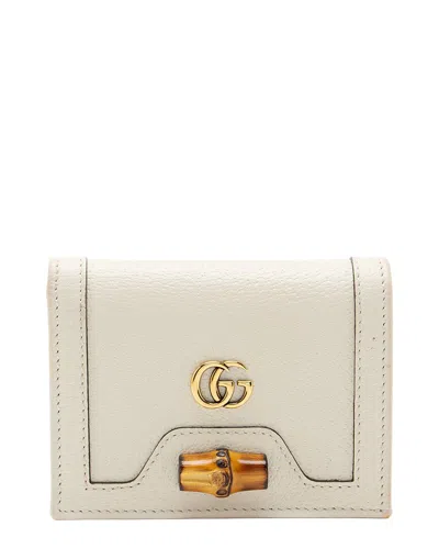 Pre-owned Gucci White Grained Calfskin Bamboo Diana Compact Wallet (authentic Pre-loved)