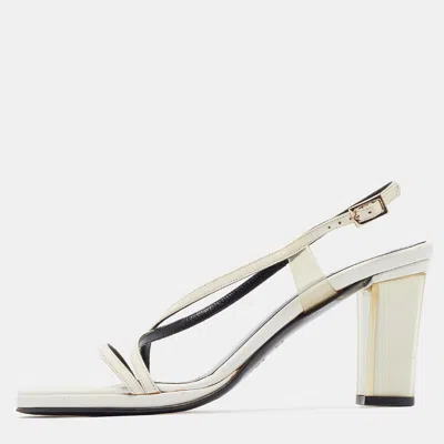 Pre-owned Gucci White Leather And Pvc Slingback Sandals Size 35.5