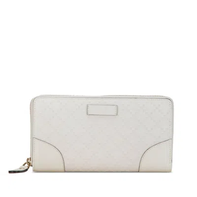 Pre-owned Gucci White Pvc Leather Long Wallet (bi-fold) ()