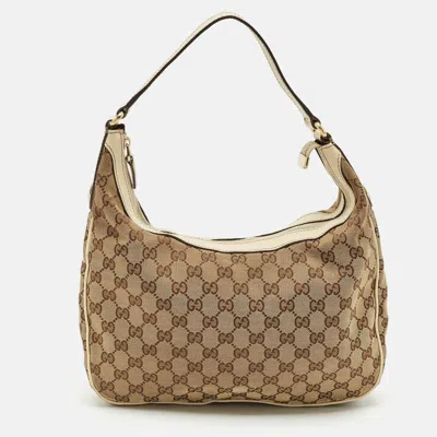 Pre-owned Gucci White/beige Gg Canvas And Leather Charmy Hobo