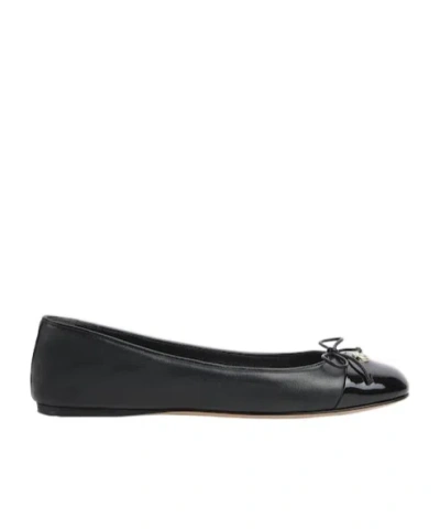 Gucci Women's Ballet Flat With Double G In Black