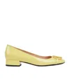 Gucci Women's Ballet Flat With Half Horsebit In Yellow