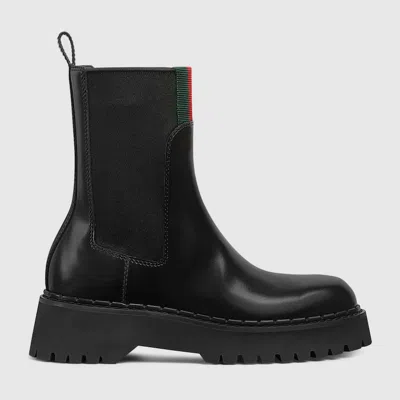 Gucci Thea Webbing-trimmed Glossed-leather Chelsea Boots In Black