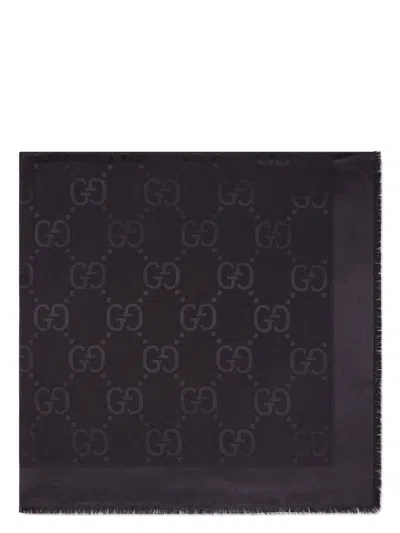 GUCCI WOMEN'S GG JACQUARD FRAYED SCARF