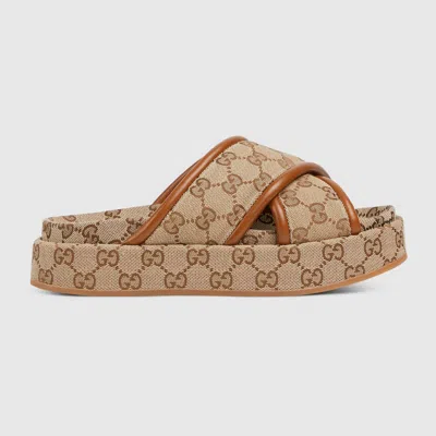 GUCCI GUCCI WOMEN'S GG PLATFORM SANDAL