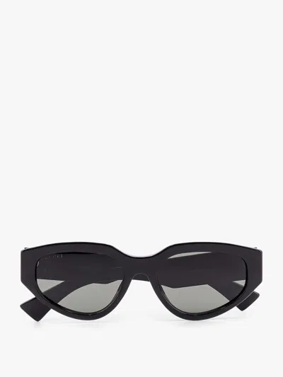 Gucci Full Frame Sunglasses In Black