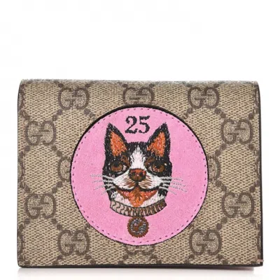 Pre-owned Gucci Women's  Card Case Wallet Gg Supreme Bosco Patch Red Lining In Beige/ebony/hibiscus Red