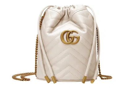 Pre-owned Gucci Women's  Gg Marmont Bucket Bag Mini Matelasse In White