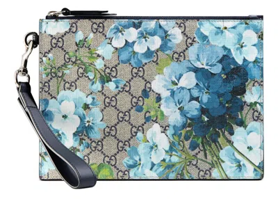 Pre-owned Gucci Women's  Pouch Blue Blooms In Beige/ebony
