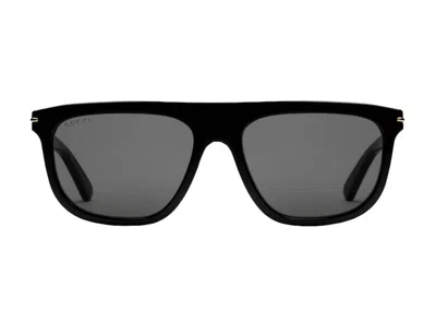Pre-owned Gucci Women's  Rectangular Frame Sunglasses In Black (797522 J07401012)