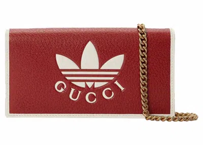Pre-owned Gucci Women's  X Adidas Wallet With Chain In Red
