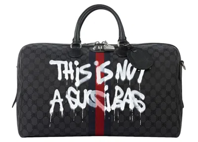 Pre-owned Gucci Women's  X Balenciaga The Hacker Project Graffiti Medium Duffle Bag In Black