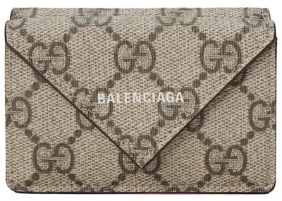 Pre-owned Gucci Women's  X Balenciaga The Hacker Project Papier Mini Wallet In Beige/ebony