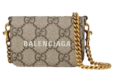 Pre-owned Gucci Women's  X Balenciaga The Hacker Project Wallet With Chain In Beige/ebony
