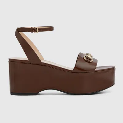 Gucci Women's Horsebit Flatform Sandal In Brown