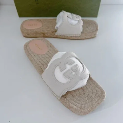 Pre-owned Gucci Women's Interlocking Cut Out Slide Sandals In Multicolor