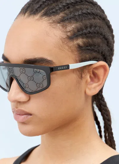 Gucci Women Mask Shape Sunglasses In Black