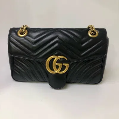 Gucci Women Pre-loved Bag Very Good Condition In Black