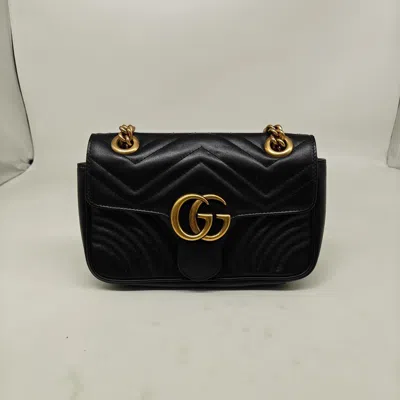 Gucci Women Pre-loved Bag Very Good Condition In Black