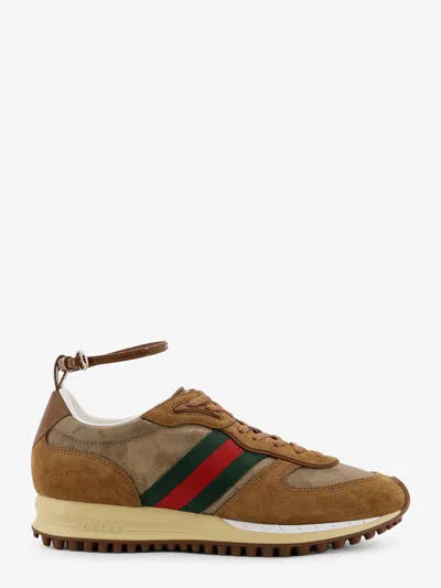 Gucci Women Re-motion Suede Low-top Sneakers In Brown