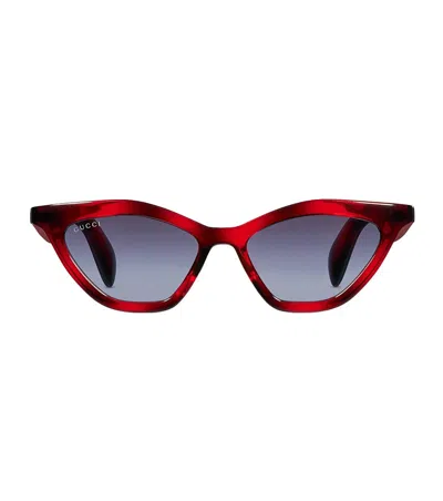 Gucci Cat Eye Sunglasses In Red