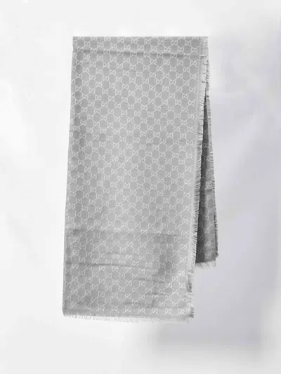 Gucci Women Shawl With Printed Gg Lamé In Gray