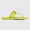 Gucci Horsebit Thong Sandals In Green