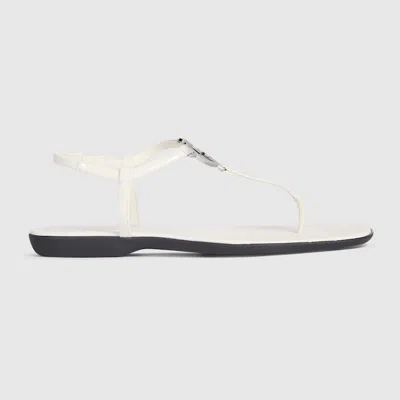 Gucci Interlocking G Metallic Leather Thong Sandals In Silver