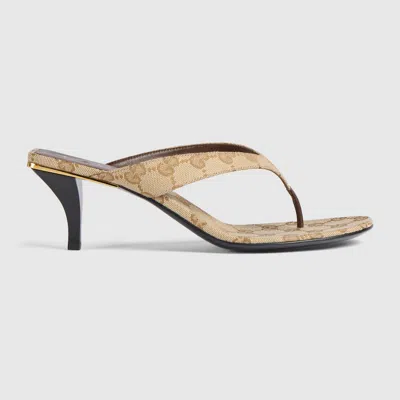Gucci Vittoria Gg Canvas Thong Sandals In Brown