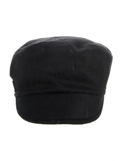 Pre-owned Gucci Wool Embroidered Cap In Black