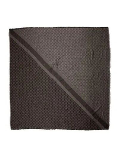 Pre-owned Gucci Wool Gg Logo Scarf In Brown