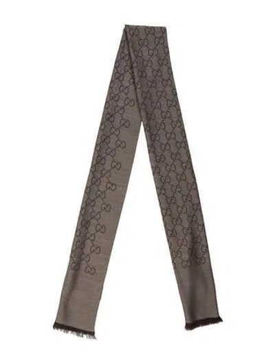 Pre-owned Gucci Wool Gg Logo Scarf In Brown