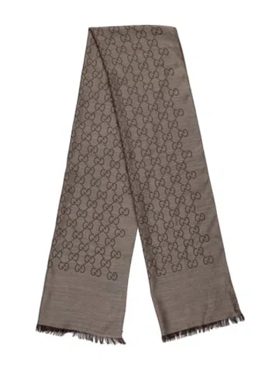 Pre-owned Gucci Wool Gg Logo Scarf In Brown