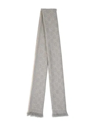 Pre-owned Gucci Wool Gg Logo Scarf In Gray