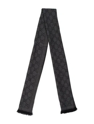 Pre-owned Gucci Wool Gg Logo Scarf In Gray
