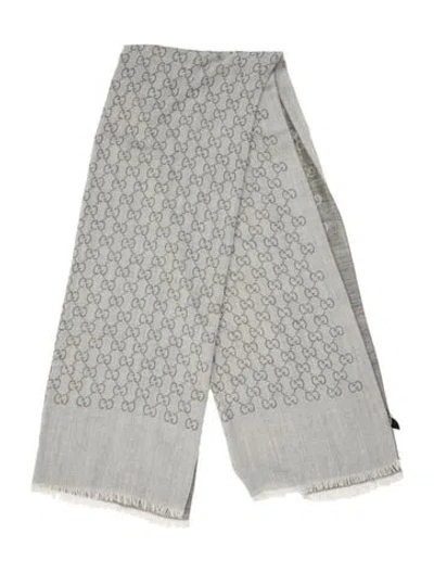 Pre-owned Gucci Wool Gg Logo Scarf In Gray