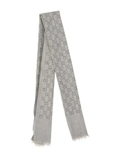 Pre-owned Gucci Wool Gg Logo Scarf In Gray