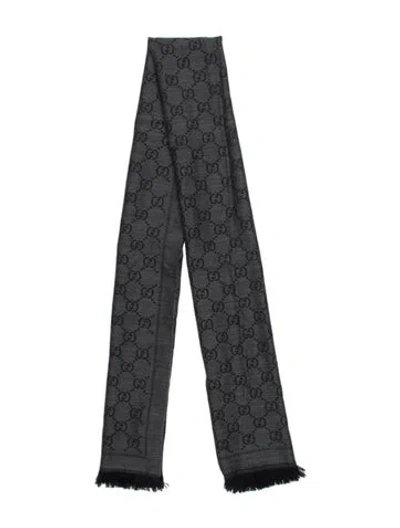 Pre-owned Gucci Wool Gg Logo Scarf In Grey