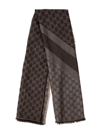 Pre-owned Gucci Wool Gg Logo Shawl In Brown