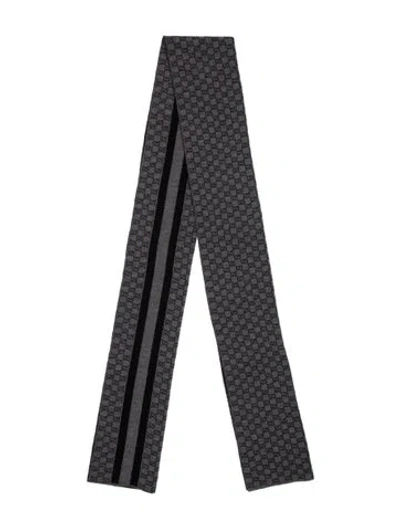 Pre-owned Gucci Wool Gg Supreme Scarf In Multi