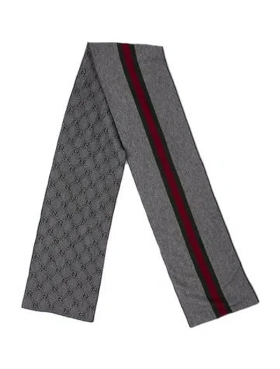 Pre-owned Gucci Wool Graphic Print Shawl In Grey