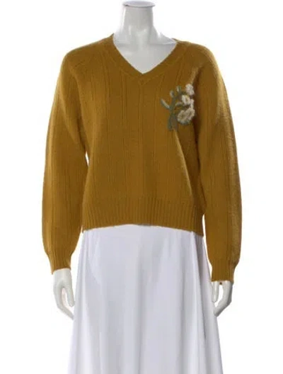 Pre-owned Gucci Wool Graphic Print Sweater In Yellow