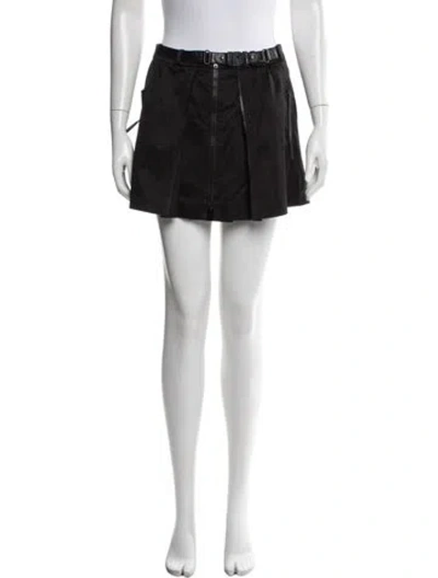 Pre-owned Gucci Wool Mini Skirt In Black