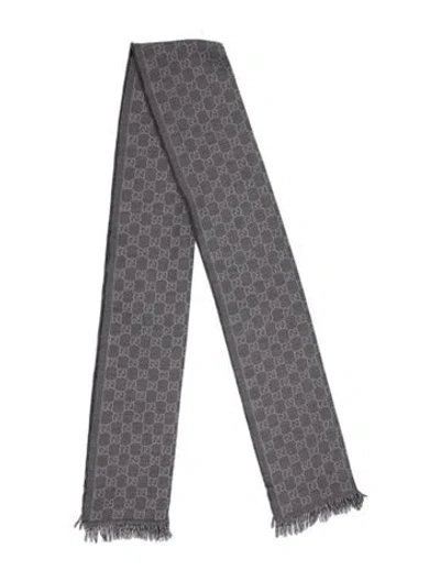 Pre-owned Gucci Wool Printed Scarf In Gray