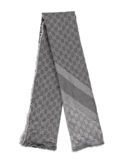 Pre-owned Gucci Wool Printed Scarf In Gray
