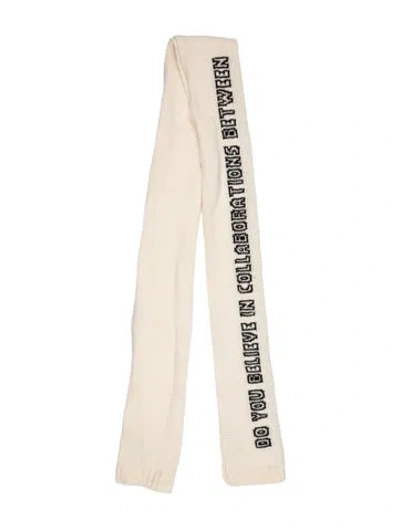 Pre-owned Gucci Wool Printed Scarf In Neutral