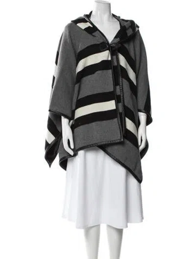 Pre-owned Gucci Wool Striped Poncho In Multi